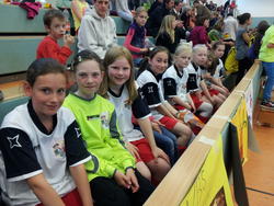 M&auml;dchenfu&szlig;ball 2