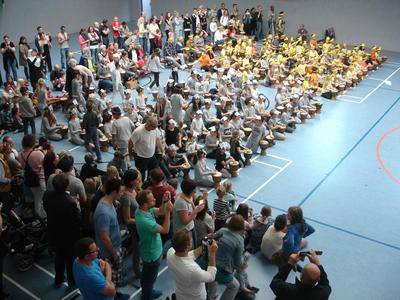                    Volle_Halle-2            