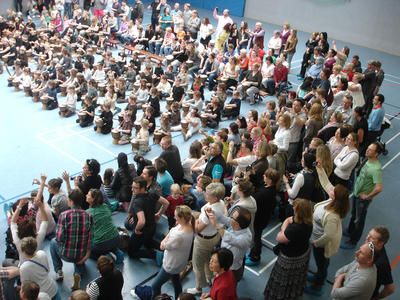                Volle_Halle-3                