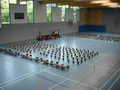 leere_Halle_vor_dem_Auftritt                               