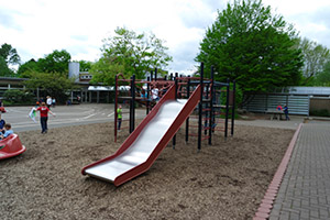 Schulgel&auml;nde
