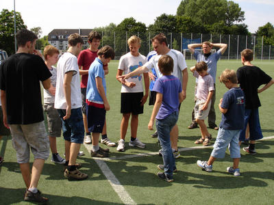                     Schlag das Team-2          