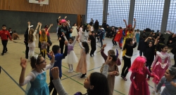 Turnhalle 1
