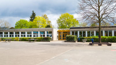 wbs_Schulgeb&auml;ude Zur Verlach