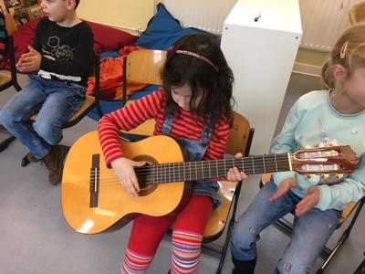 Gitarre1