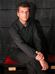 Lambis Klavier