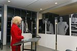 Lilo Wanders bei Ausstellungser&ouml;ffnung